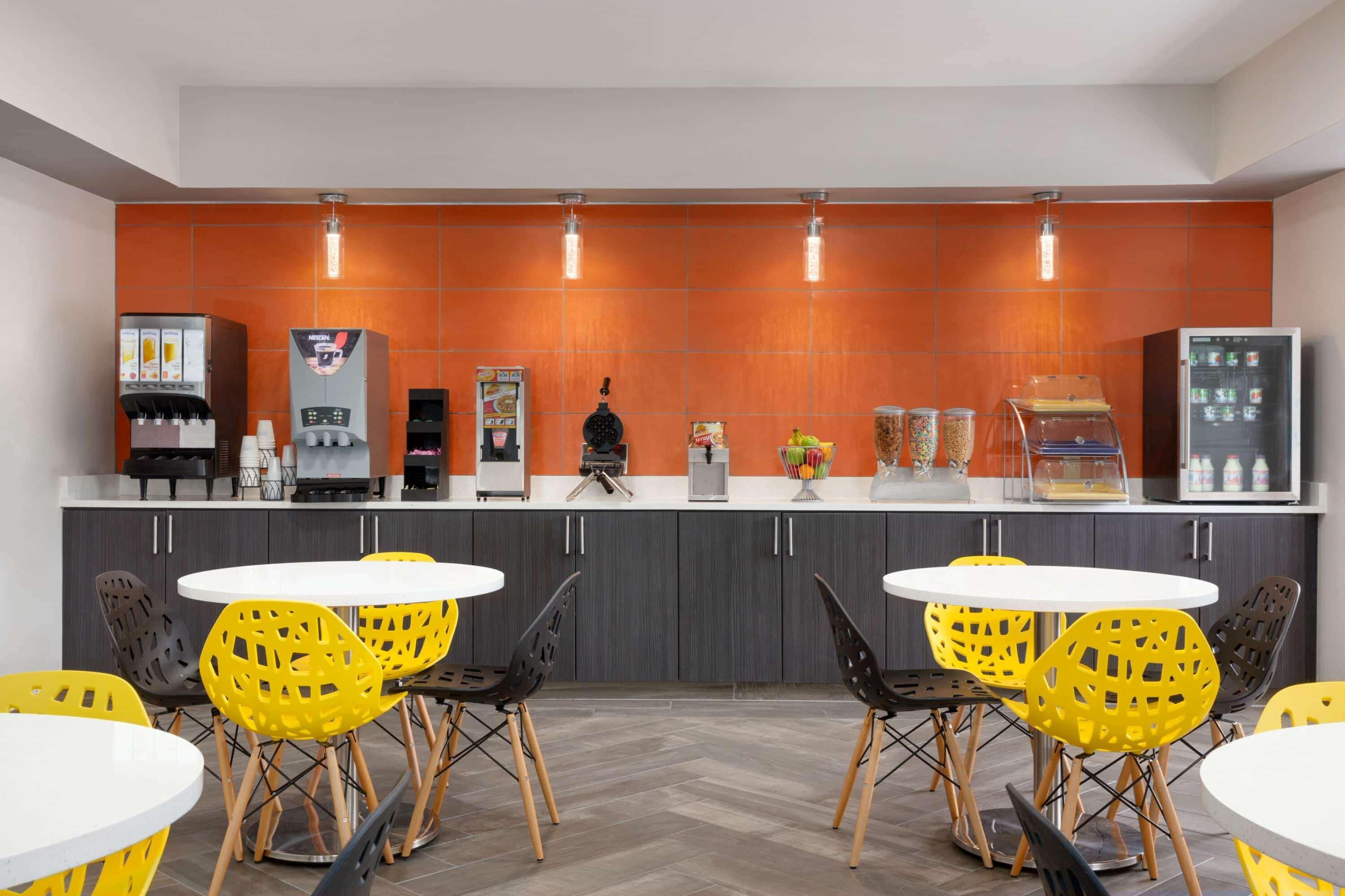 Super 8 By Wyndham San Antonio Airport North Hotel Екстериор снимка