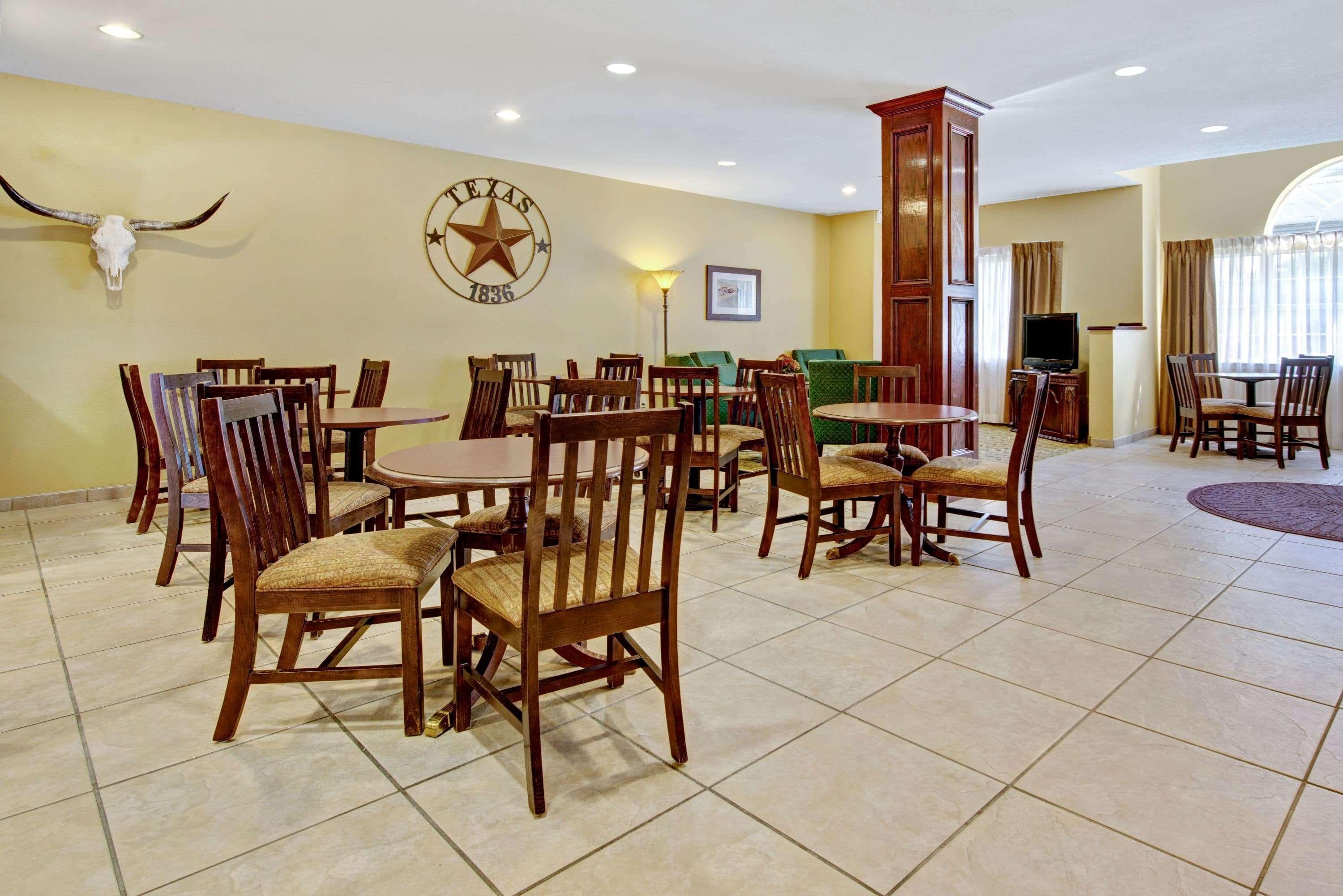 Super 8 By Wyndham San Antonio Airport North Hotel Екстериор снимка